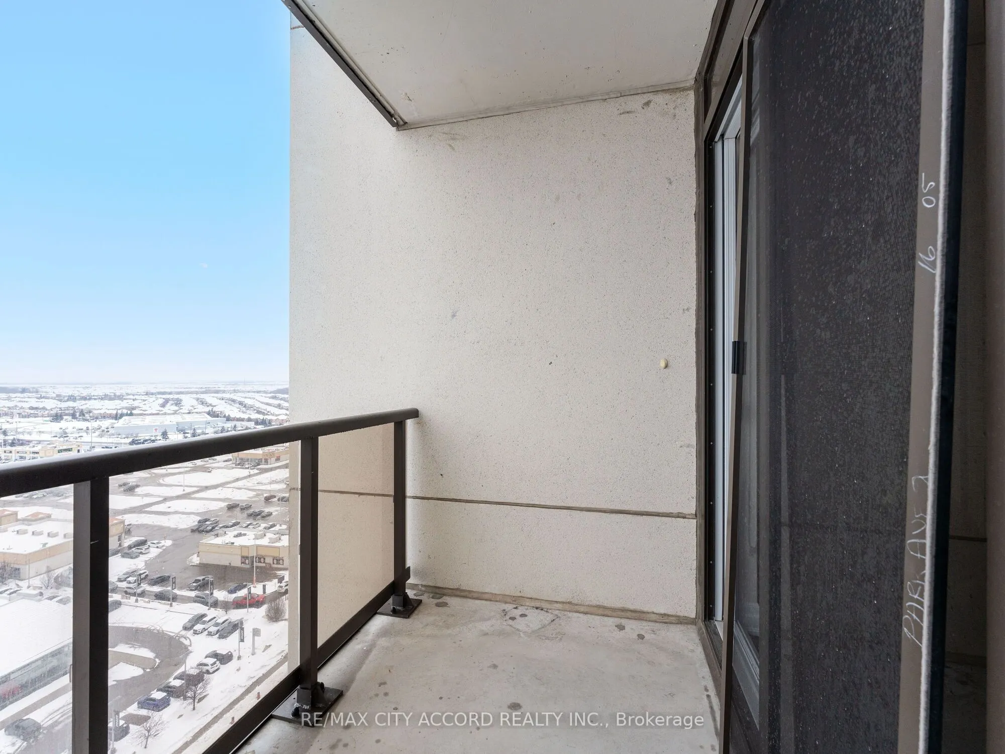 9085 Jane Street, #1709