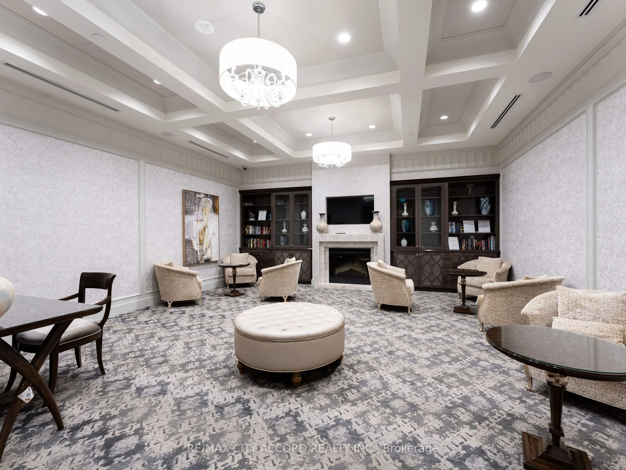 9085 Jane Street, #1709
