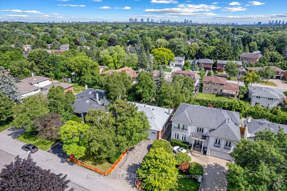 47 Ladyslipper Court