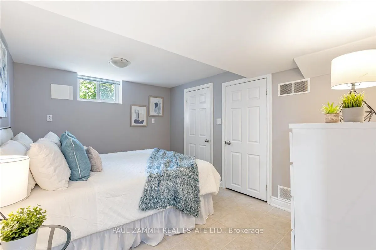 47 Ladyslipper Court