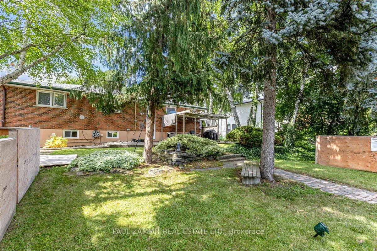 47 Ladyslipper Court