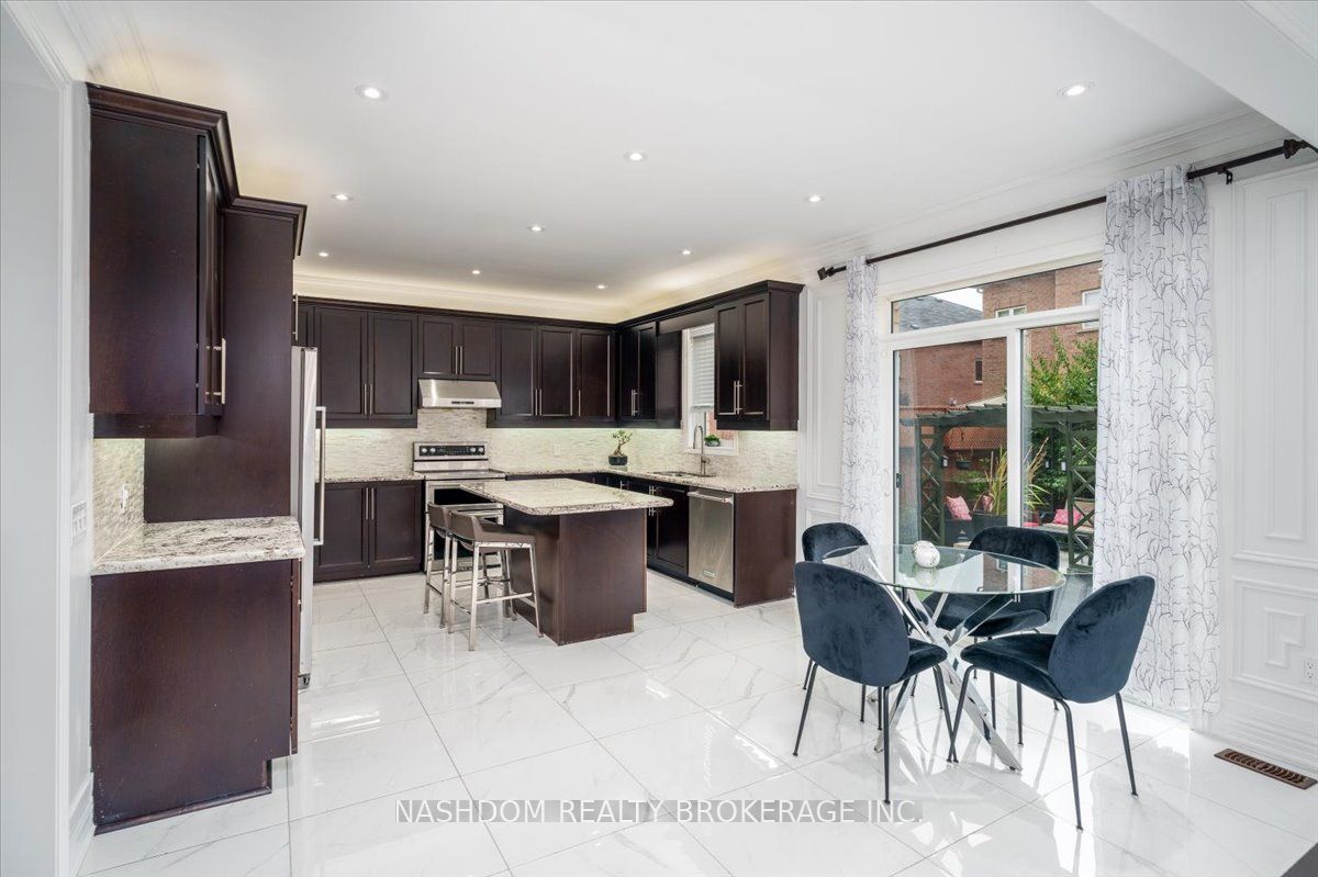 27 Leith Drive