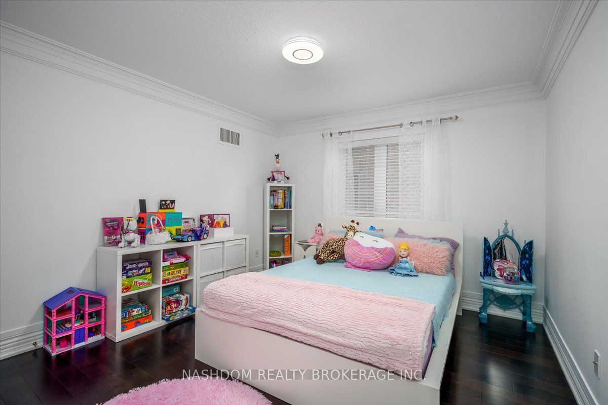 27 Leith Drive