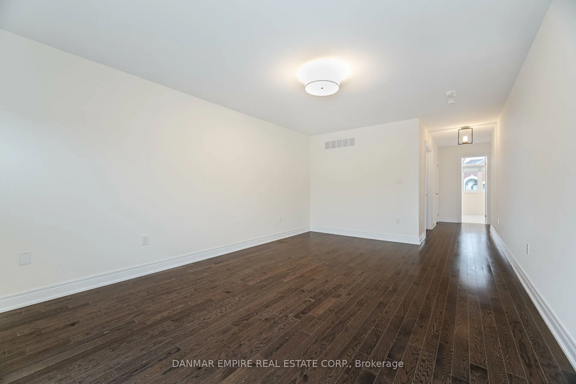 11 Hiawatha Court