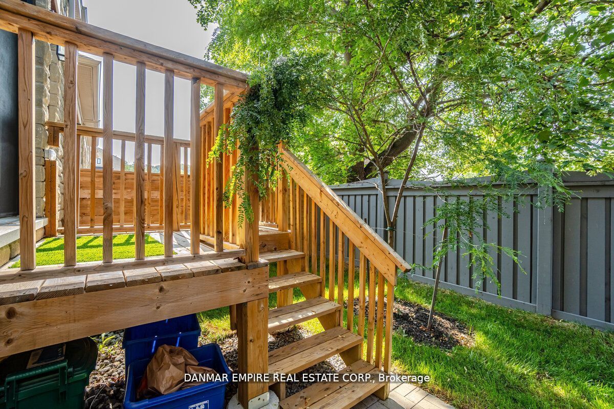 31 Hiawatha Court