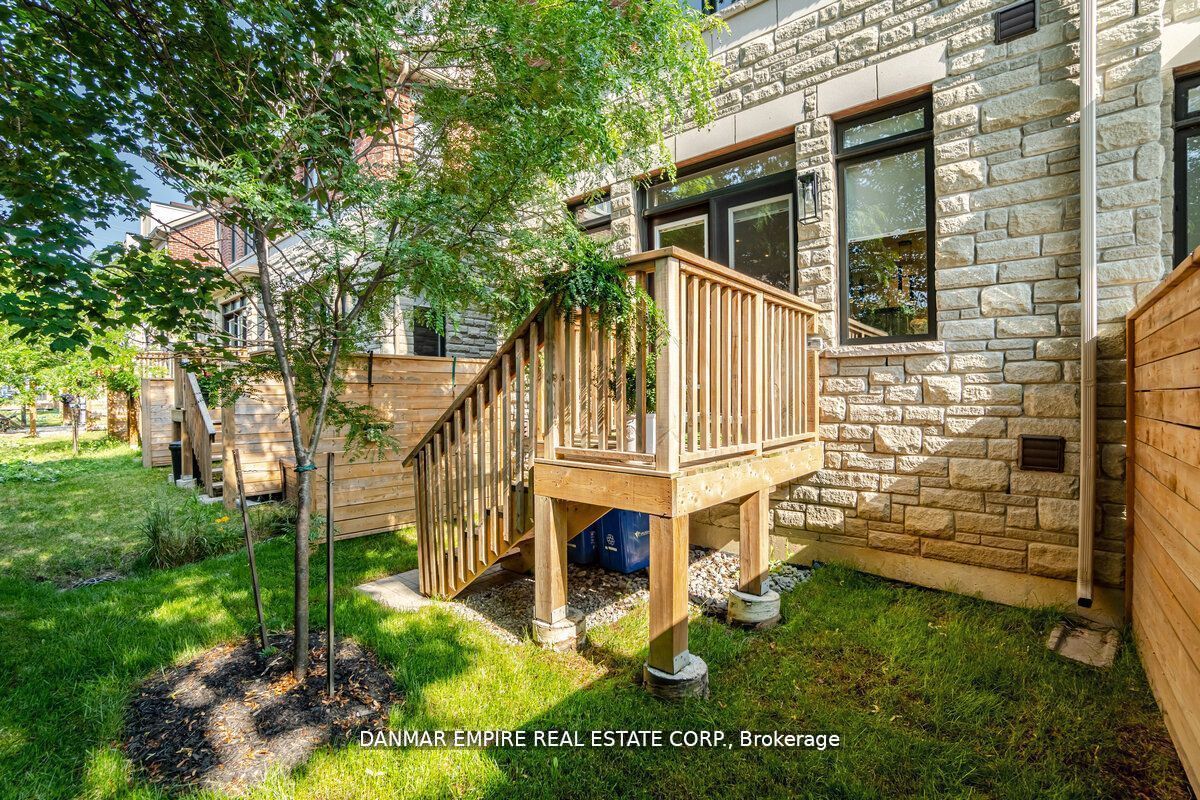 31 Hiawatha Court