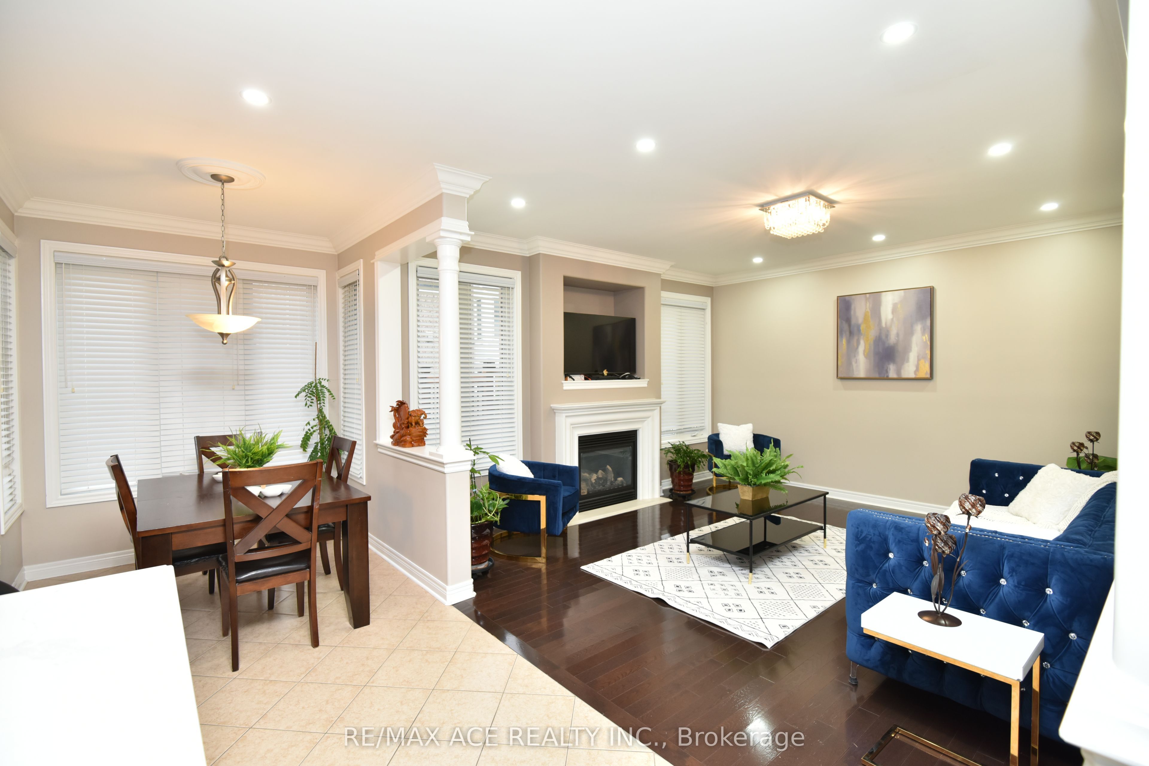 42 Grayleaf Drive