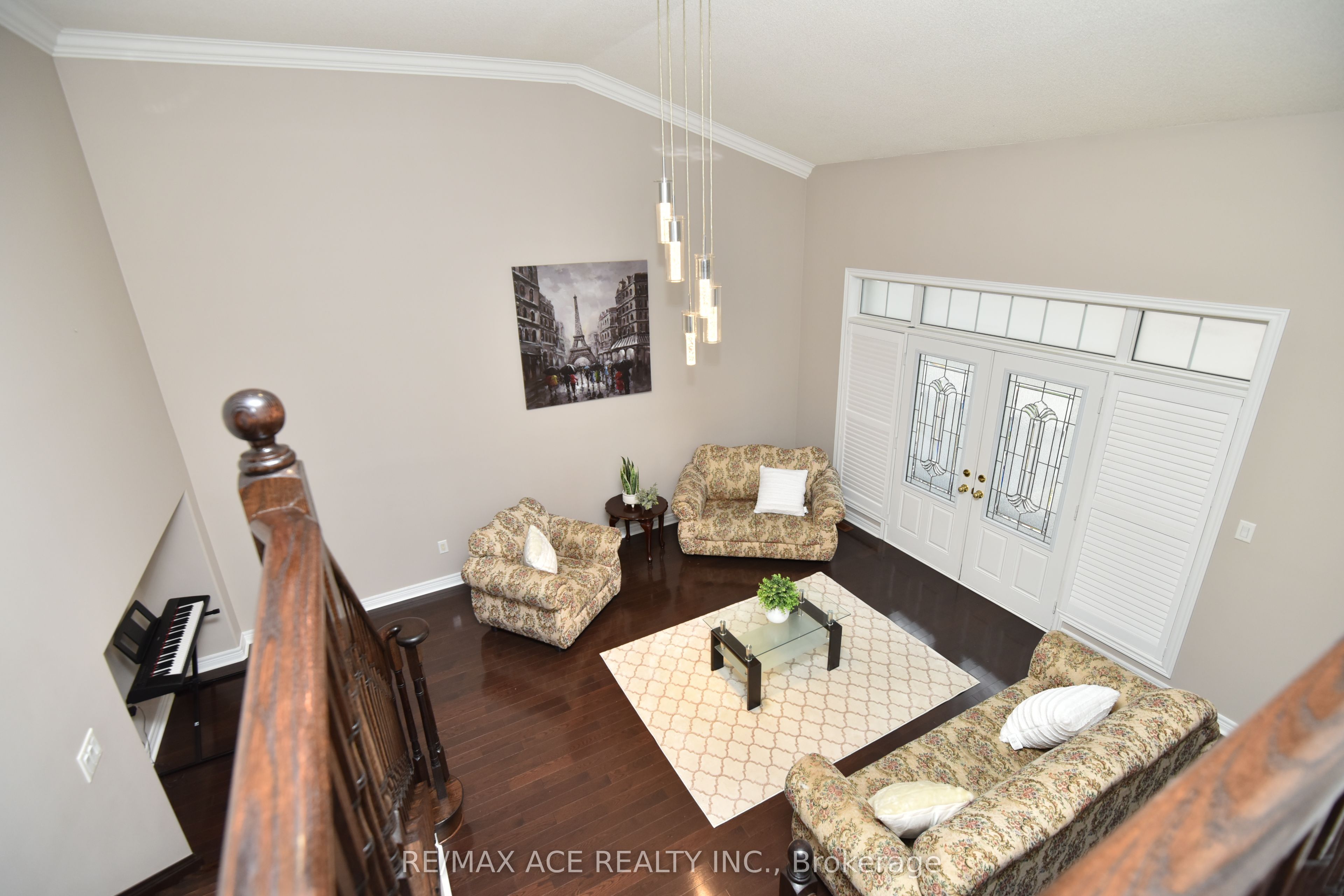 42 Grayleaf Drive