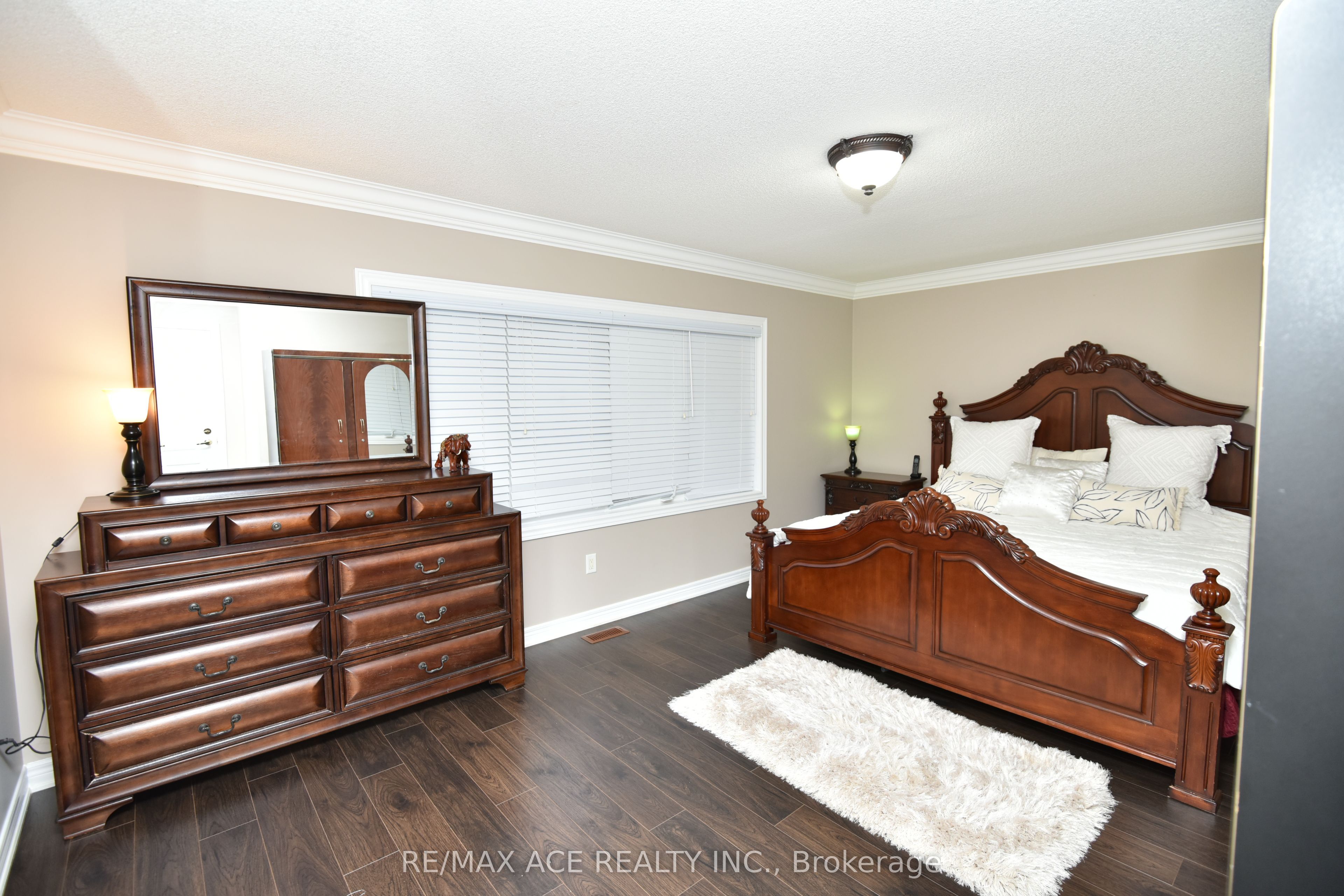 42 Grayleaf Drive