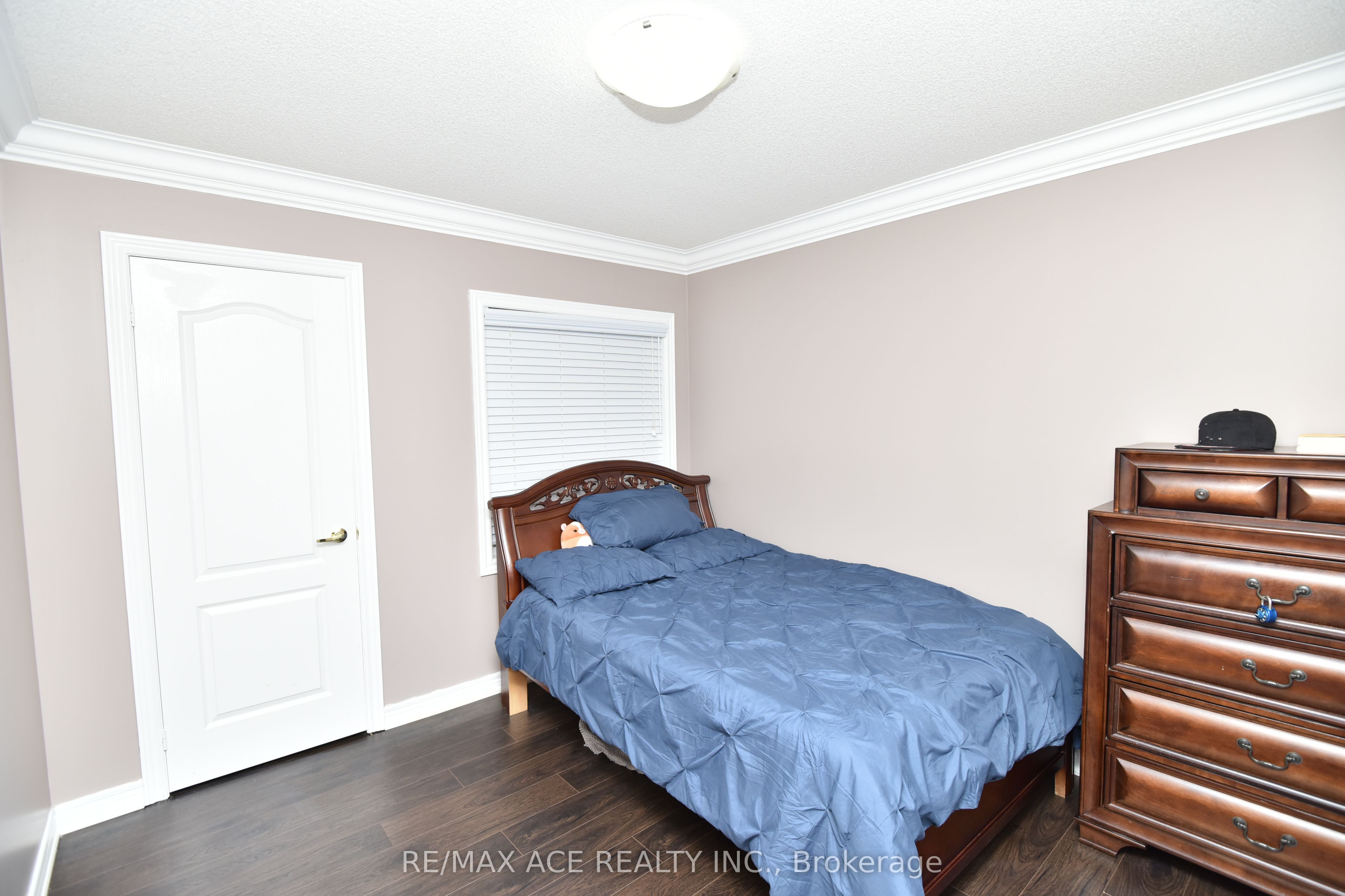 42 Grayleaf Drive