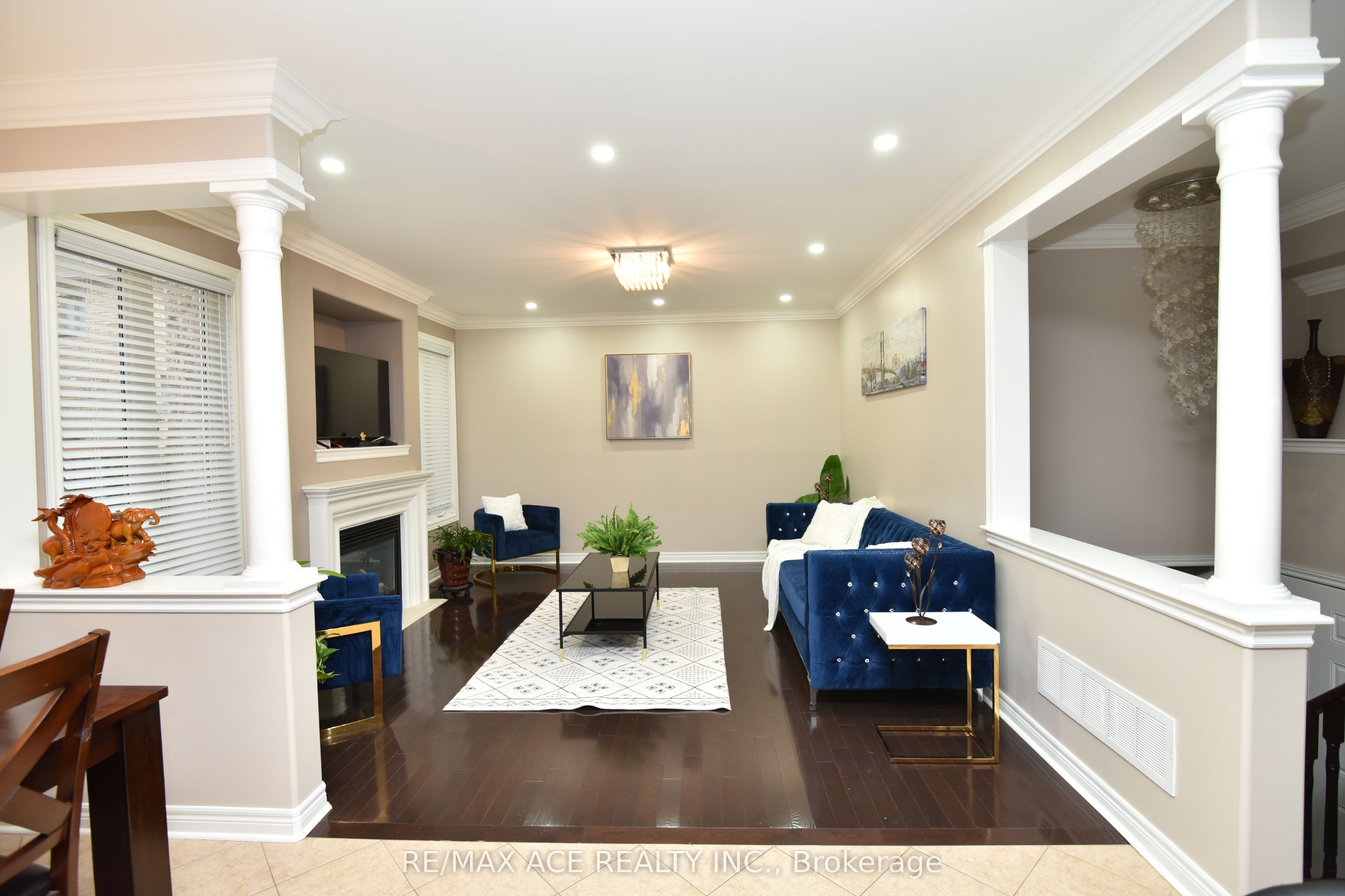 42 Grayleaf Drive