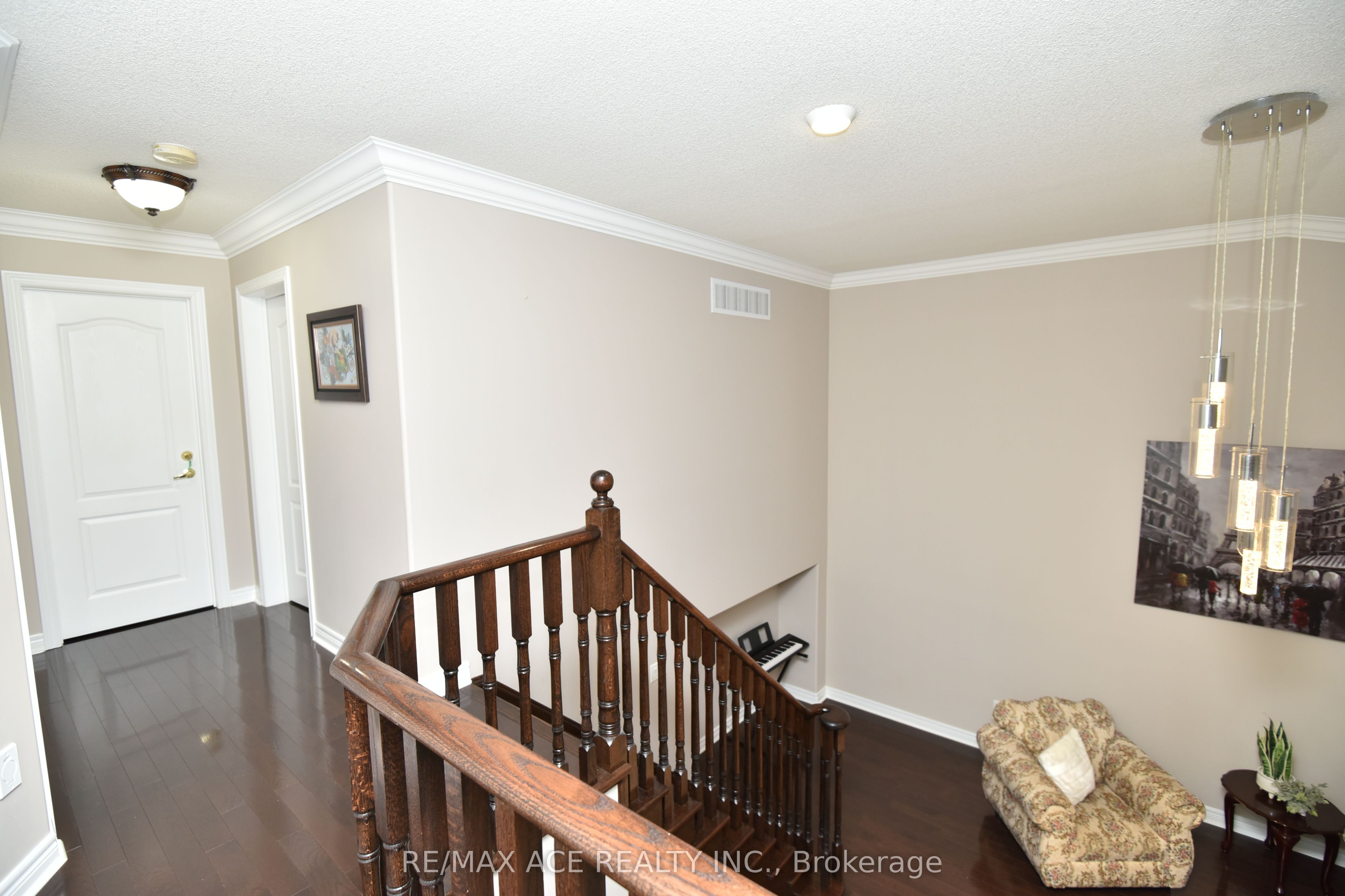 42 Grayleaf Drive