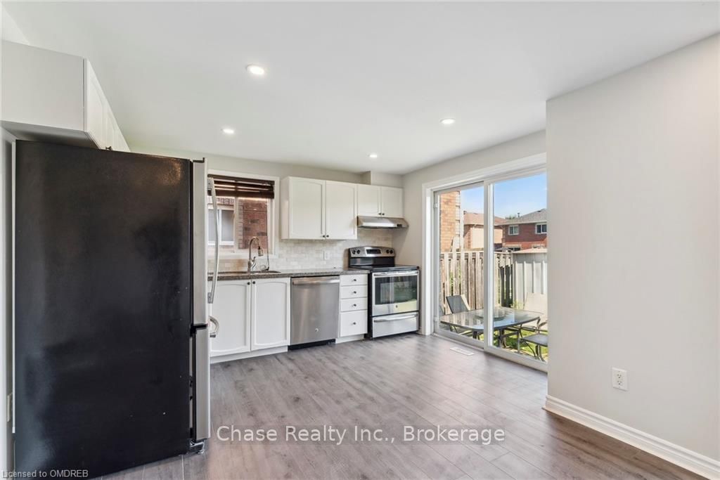 46 SYDENHAM WELLS
