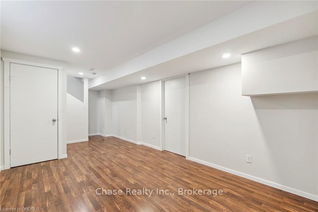 46 SYDENHAM WELLS