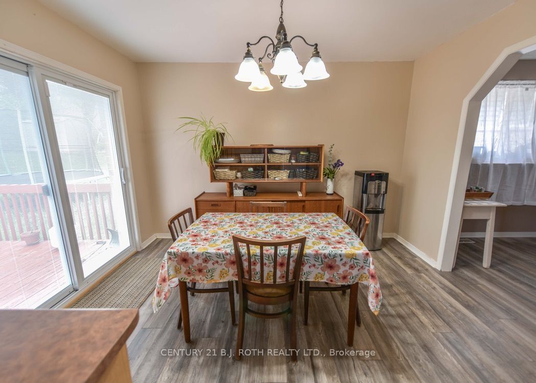 271 Collegiate Drive
