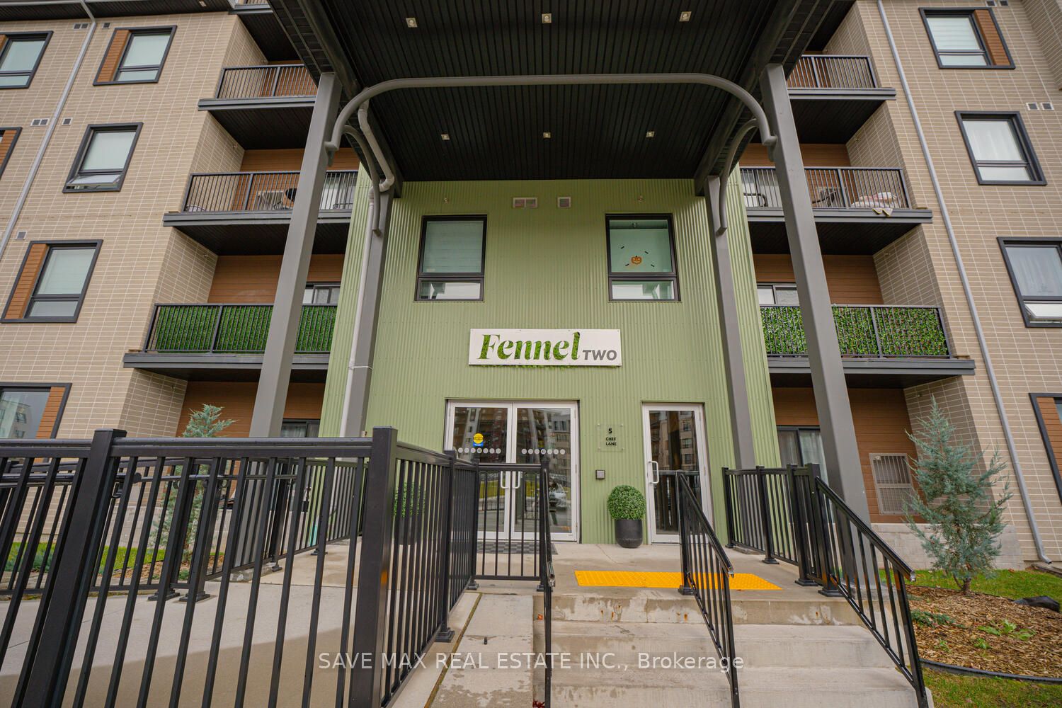 5 Chef Lane #101