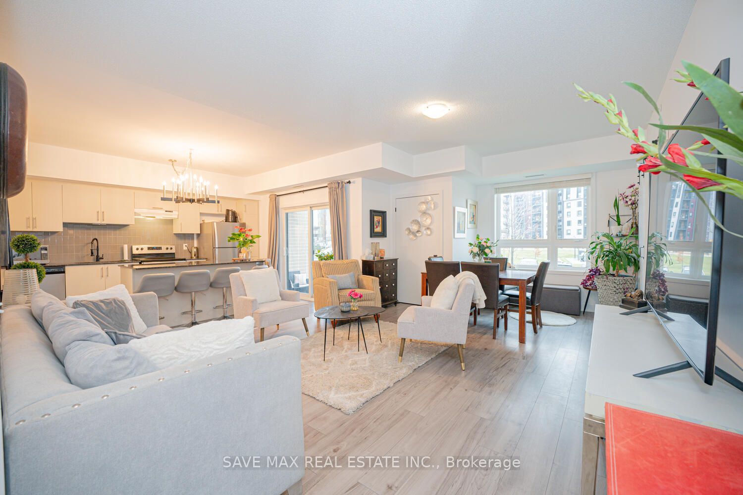 5 Chef Lane #101