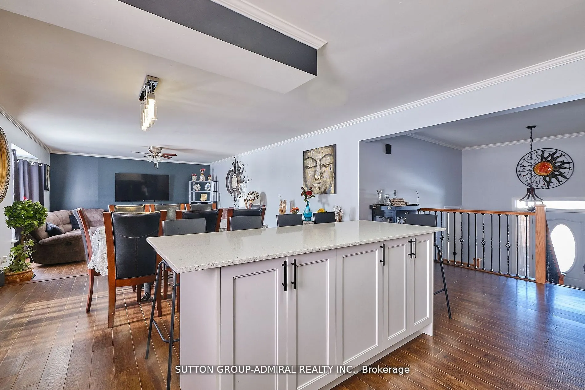 20 Wasaga Sands Drive