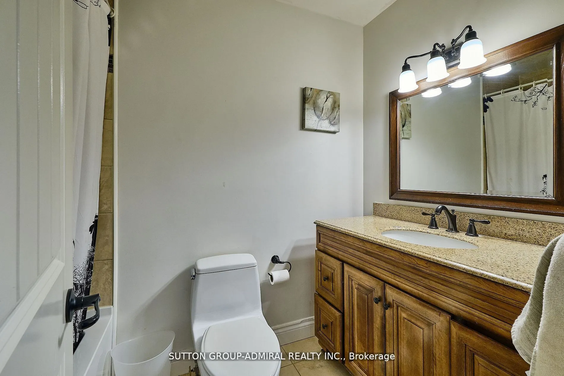 20 Wasaga Sands Drive