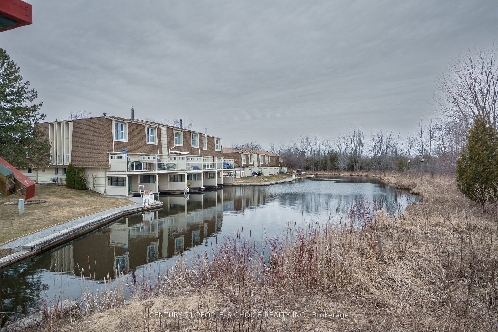 4 Paradise Boulevard #3