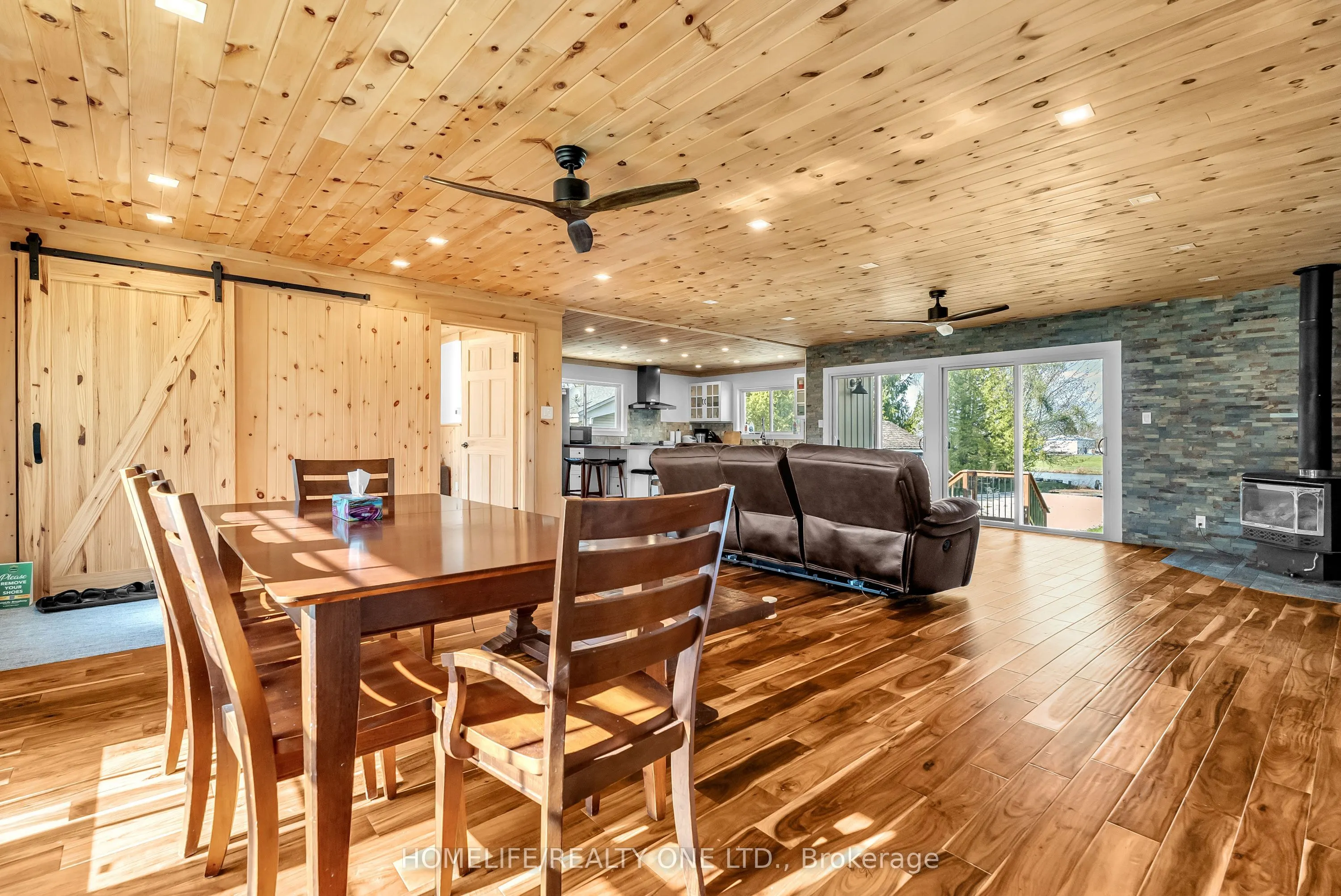 4055 Glen Cedar Drive