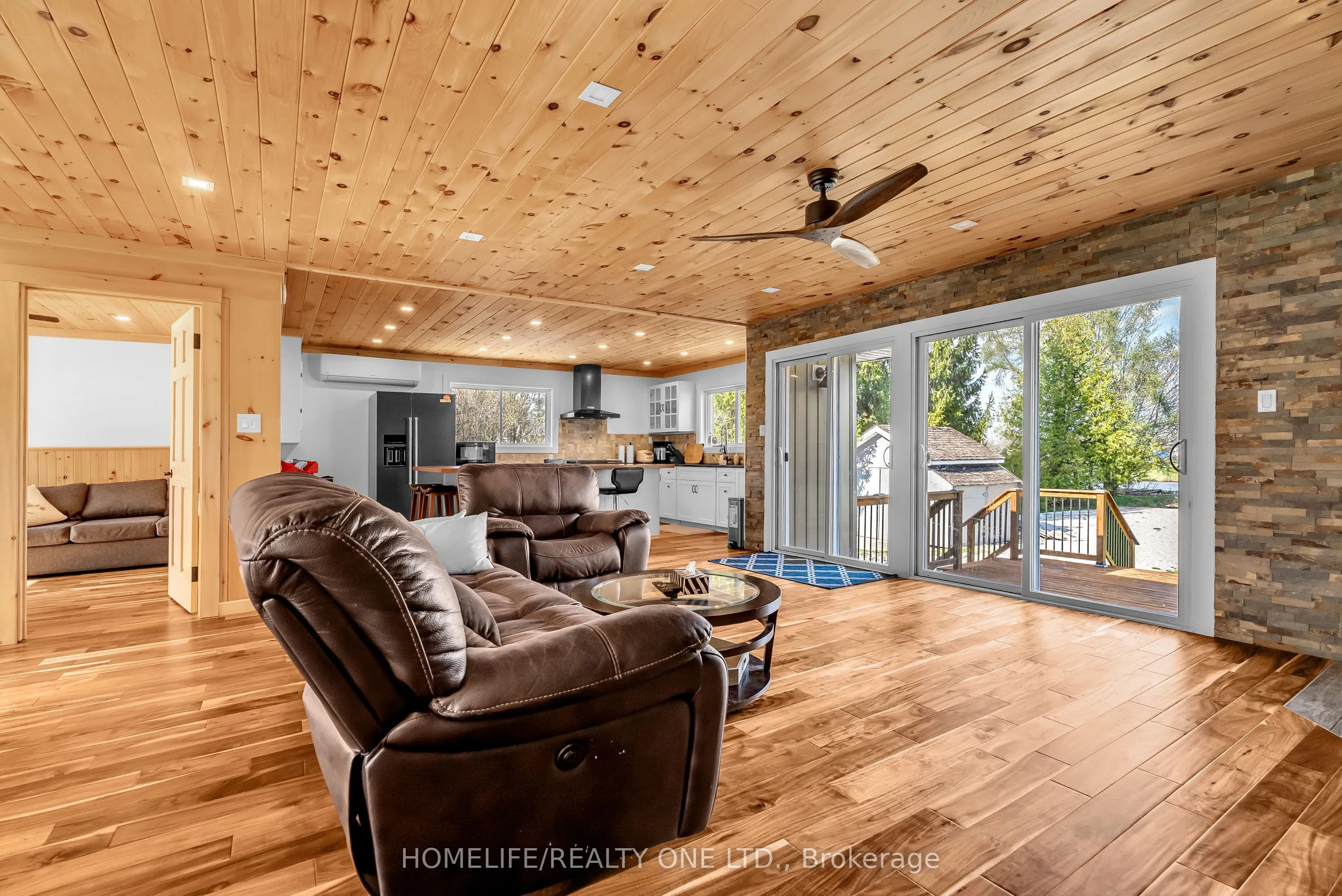 4055 Glen Cedar Drive