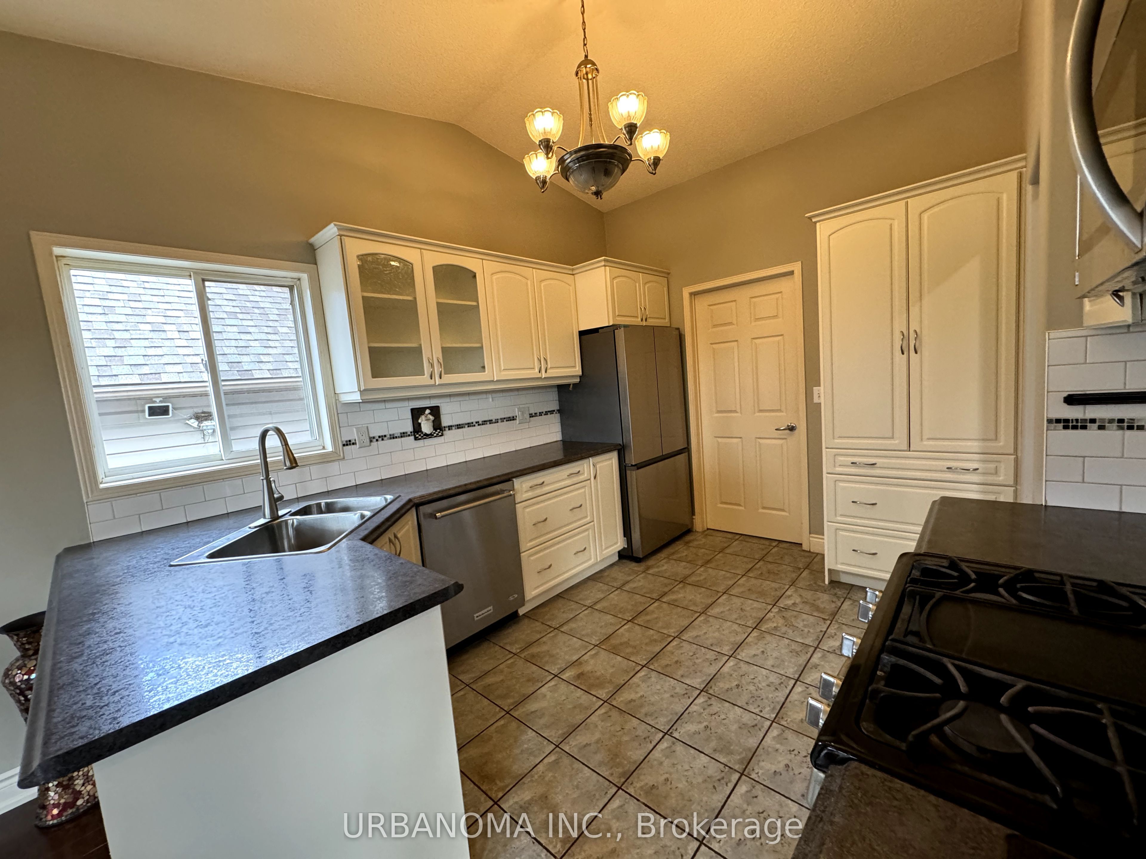 28 Harwood Drive