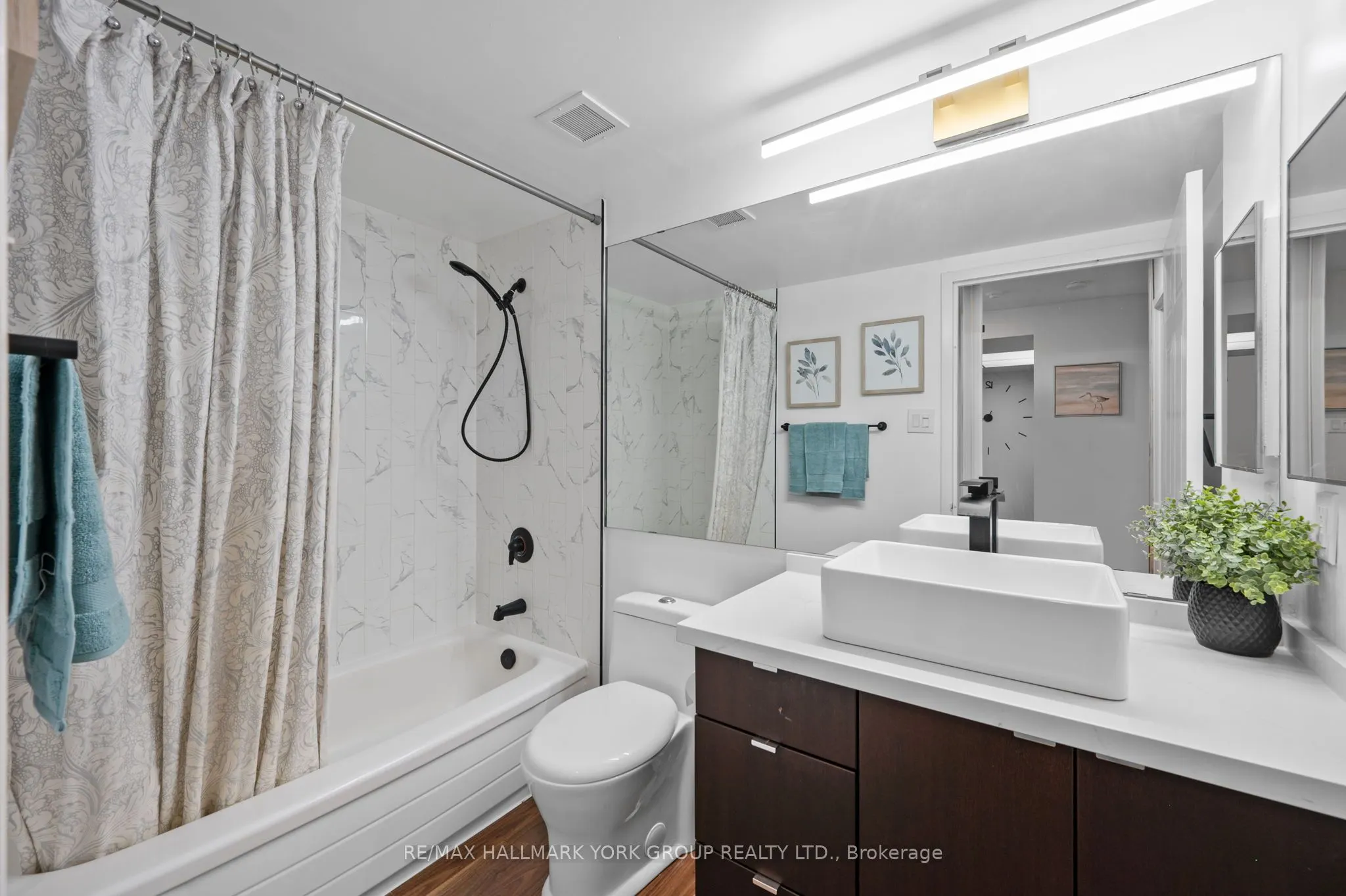 65 Ellen Street #1407