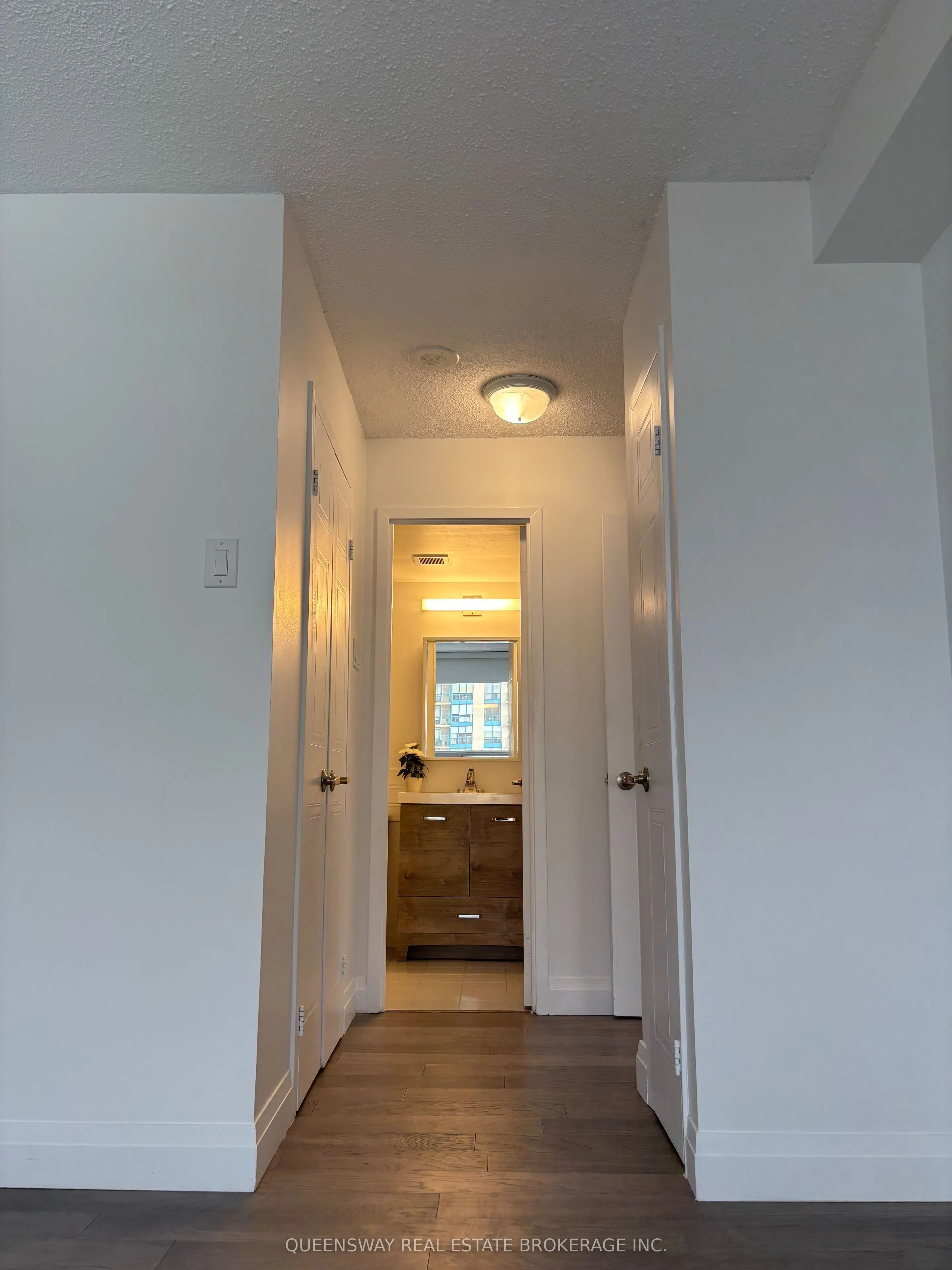 75 Ellen Street, #904