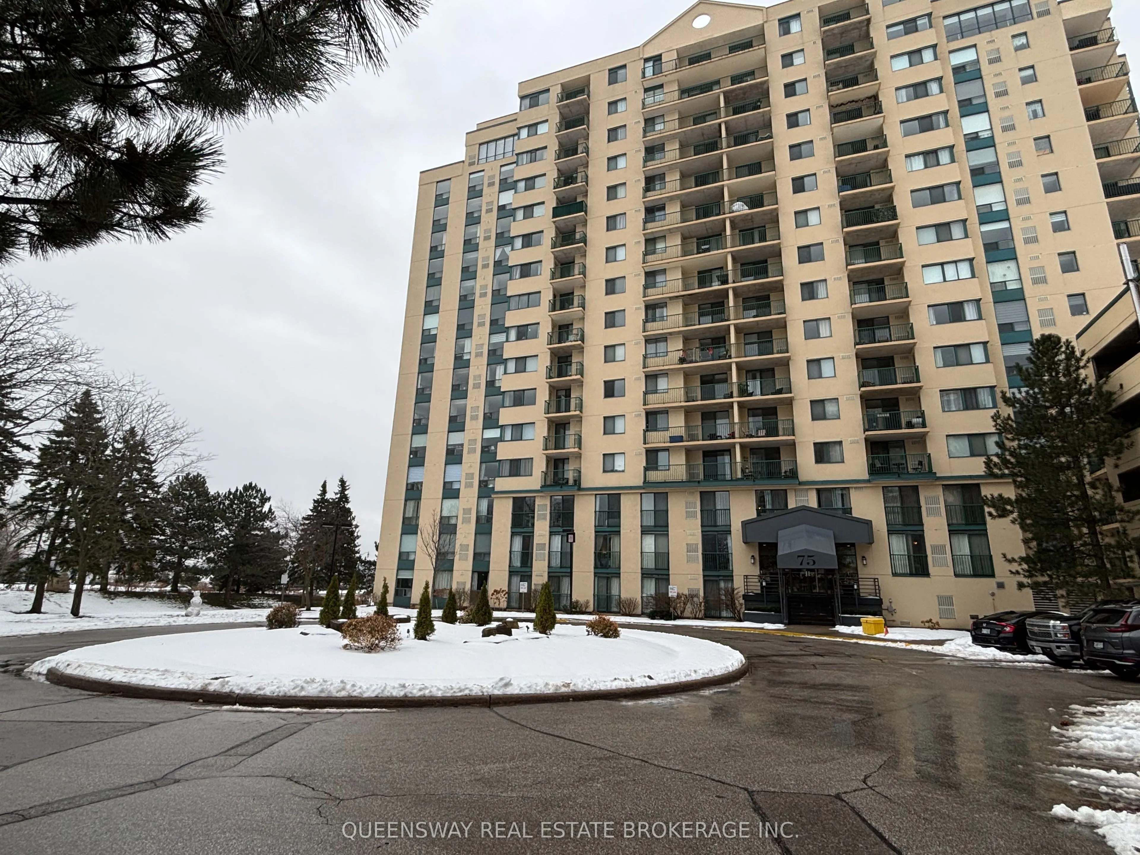 75 Ellen Street, #904