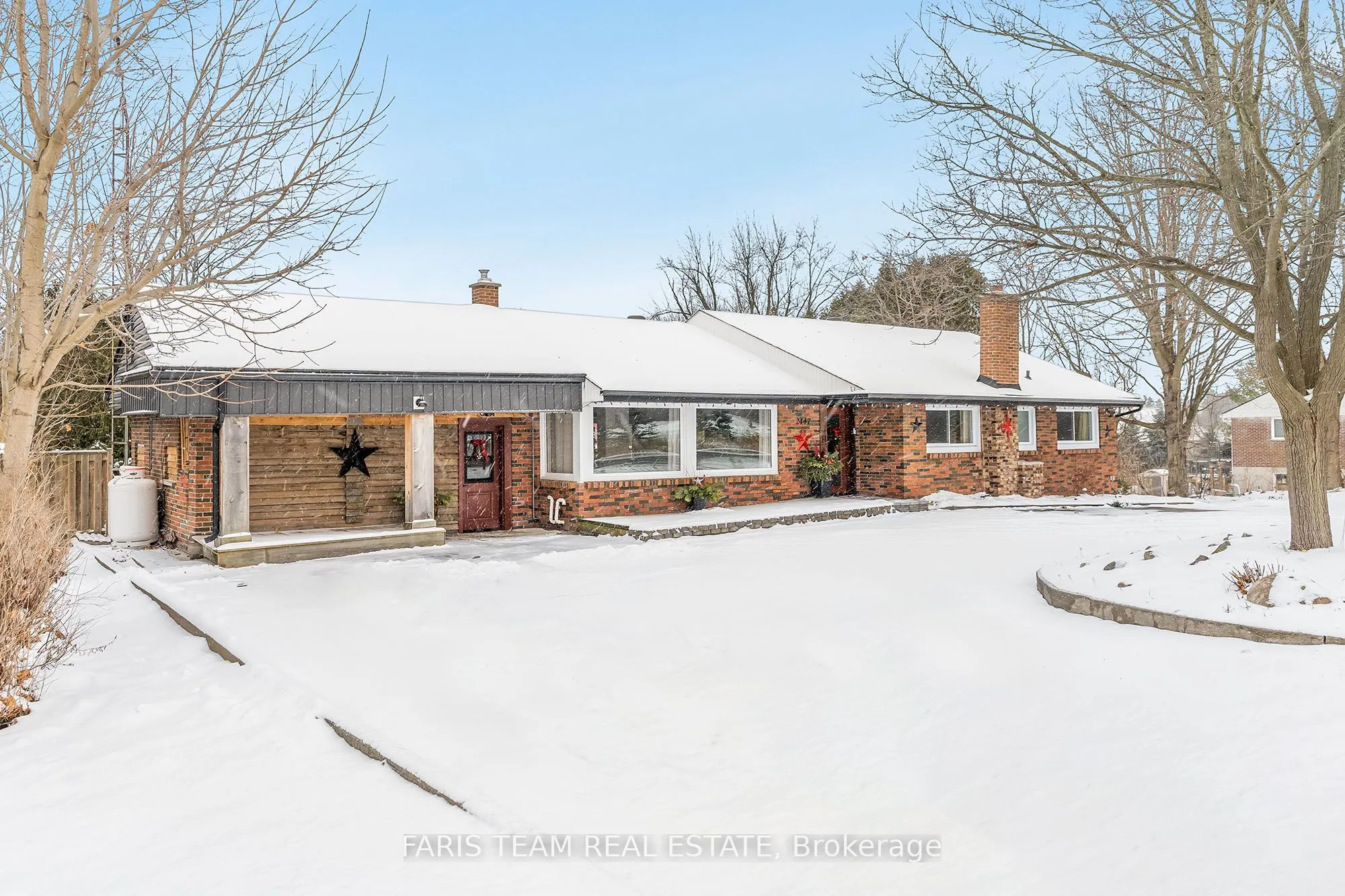 2447 Ridge Road W