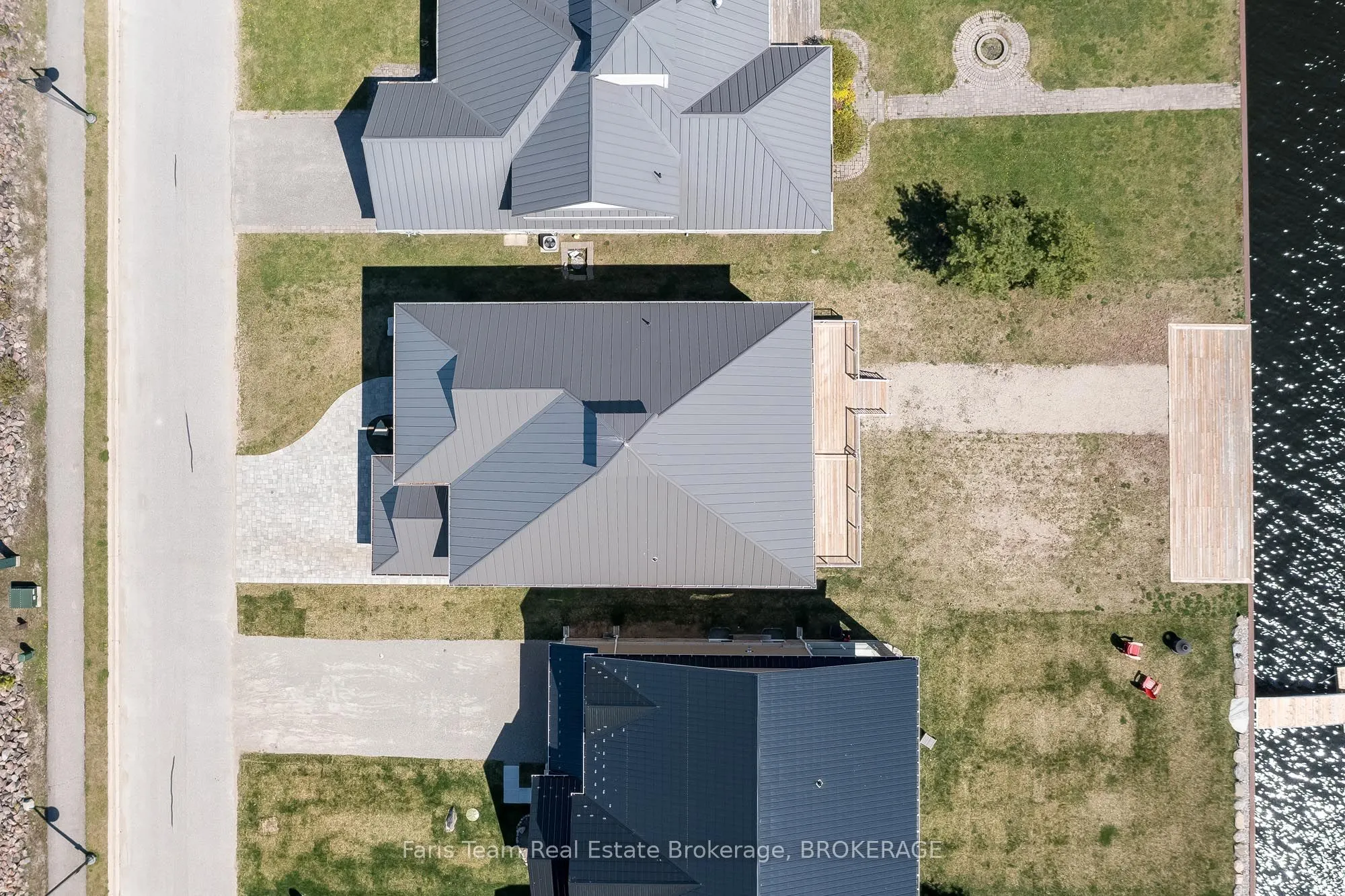 9 Dock Lane