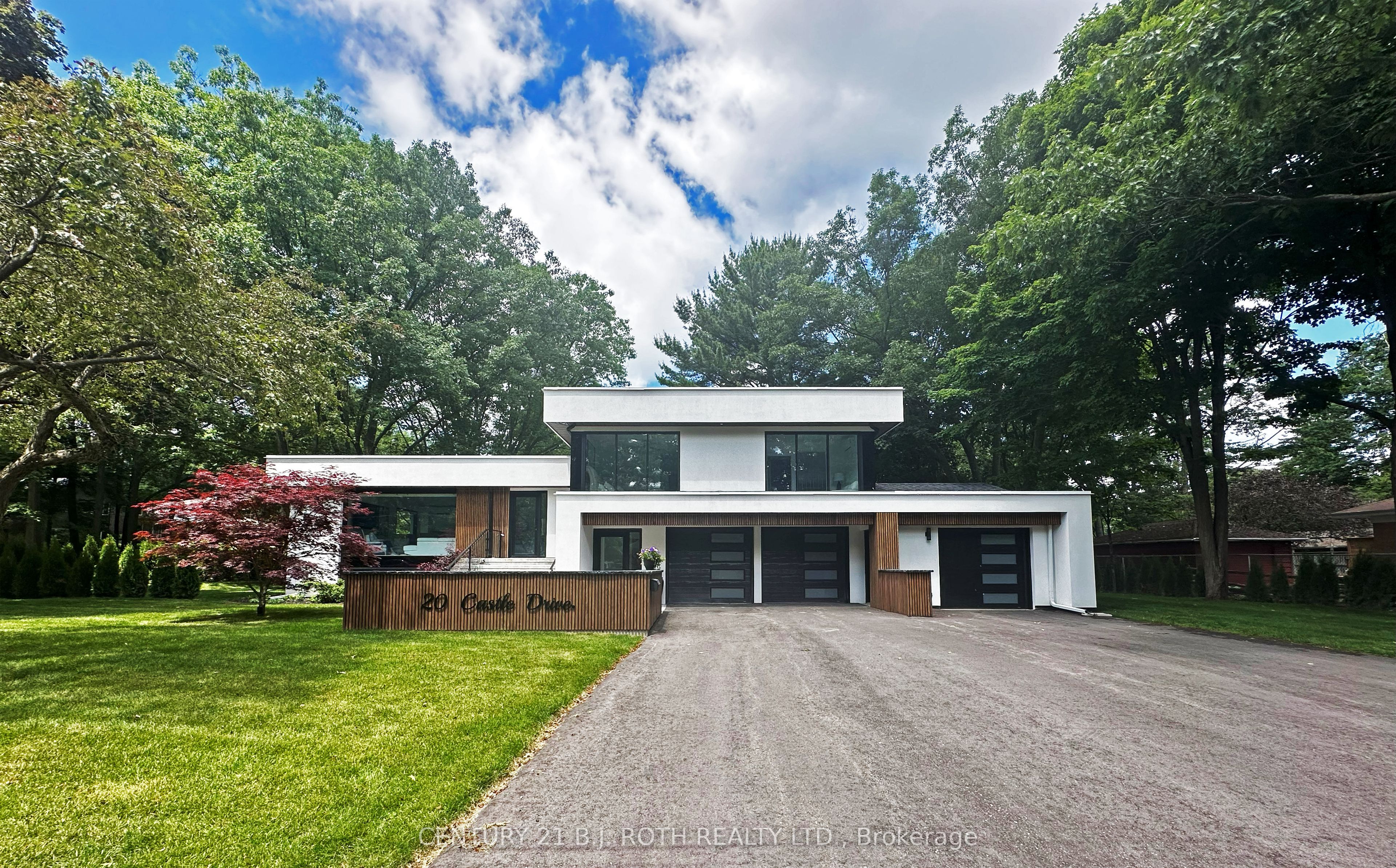 20 Castle Drive