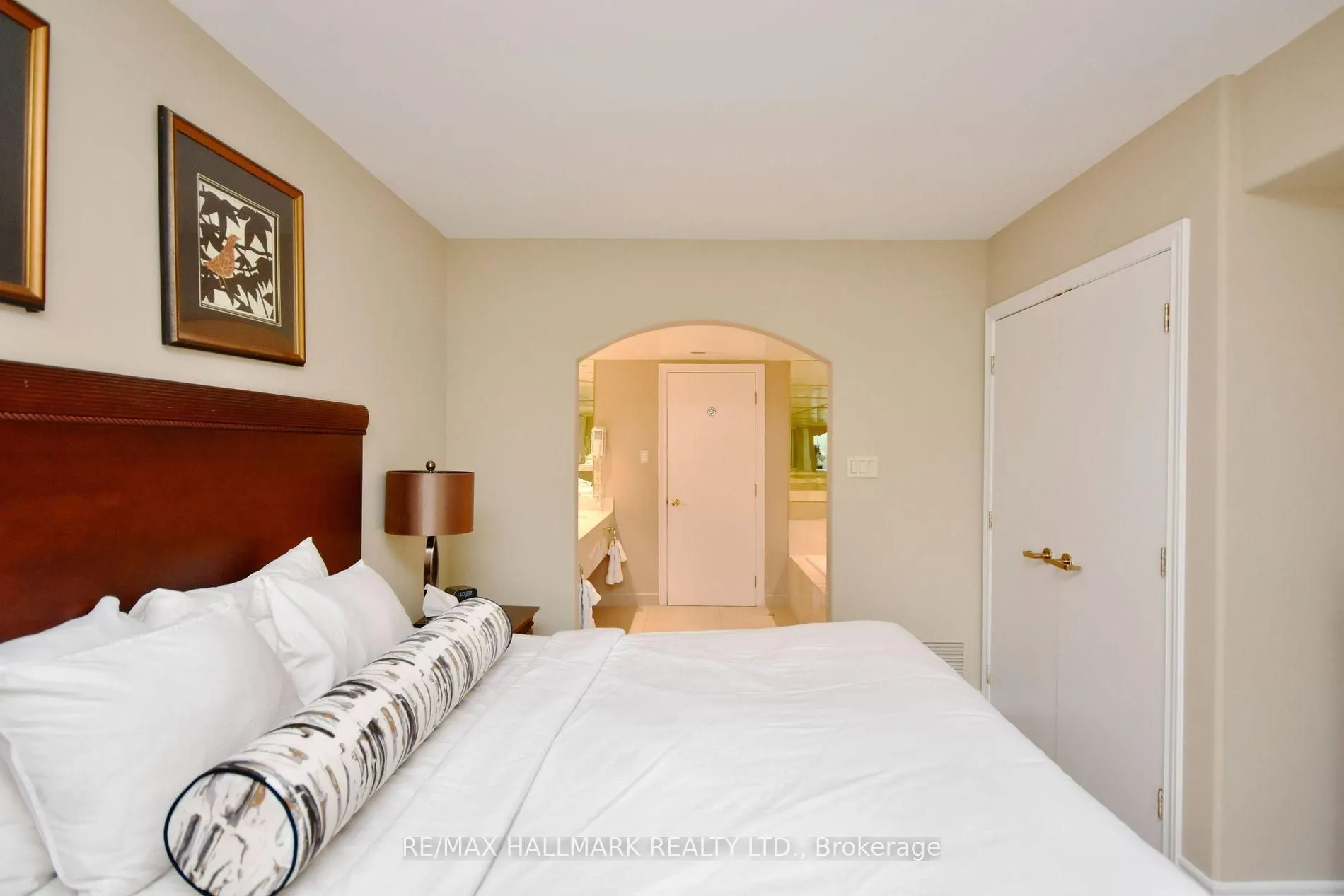 90 Highland Drive #2014/15