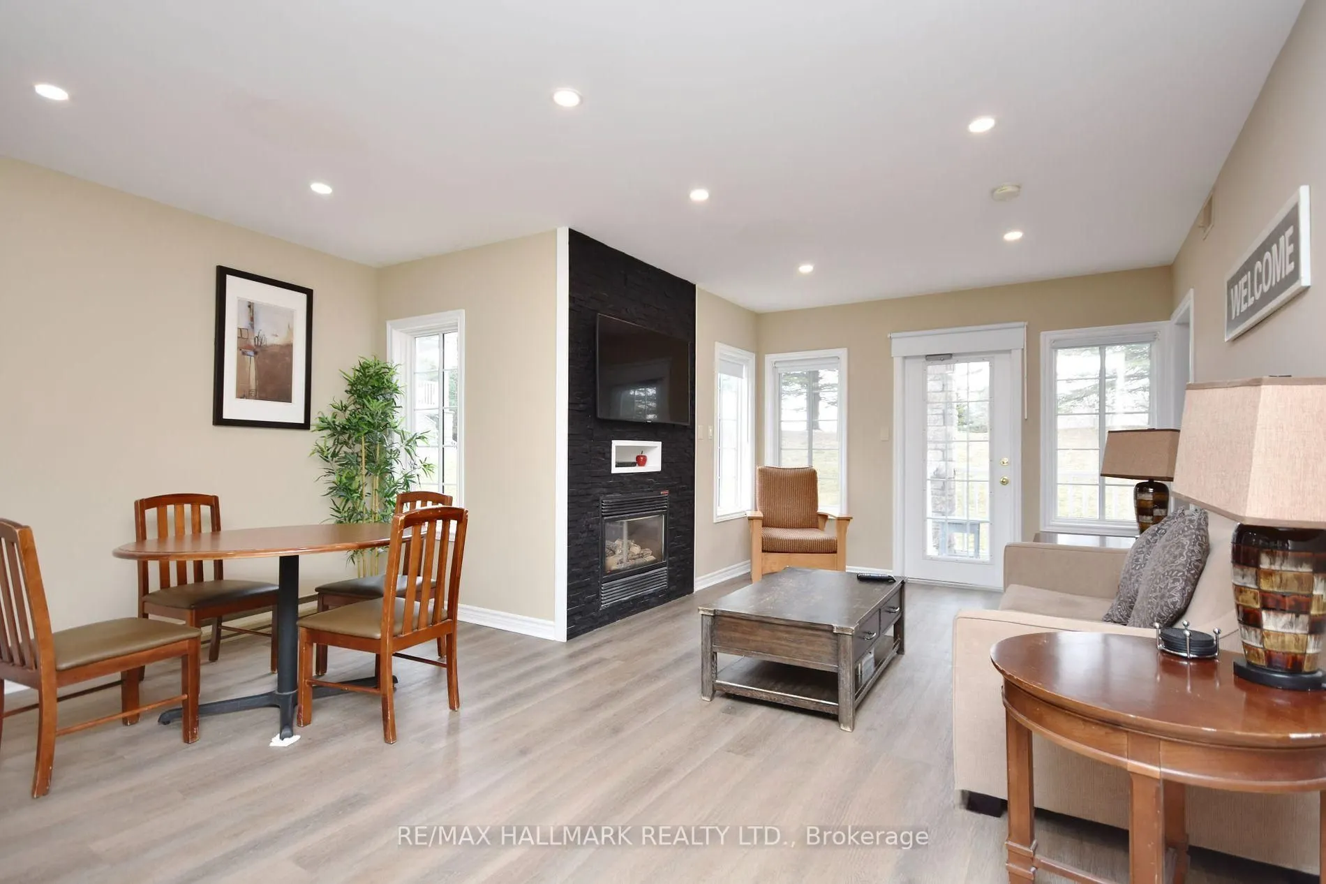 90 Highland Drive #2014/15