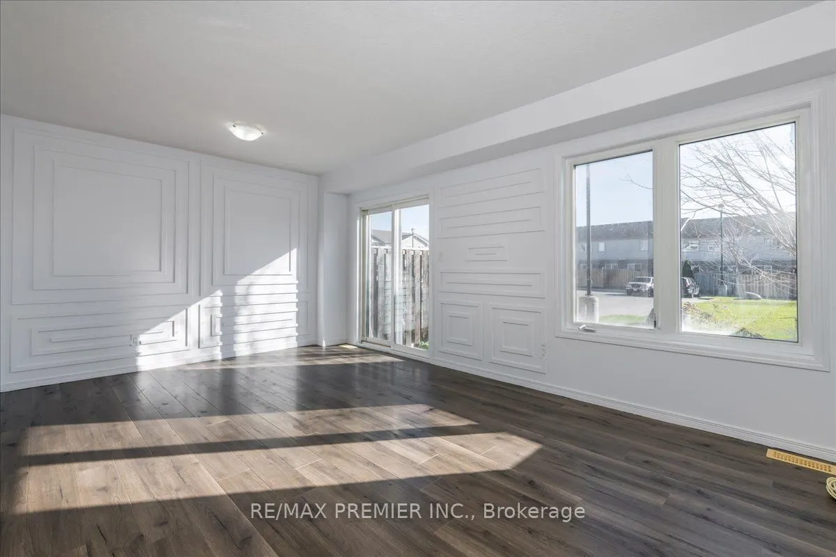 75 Prince William Way #6