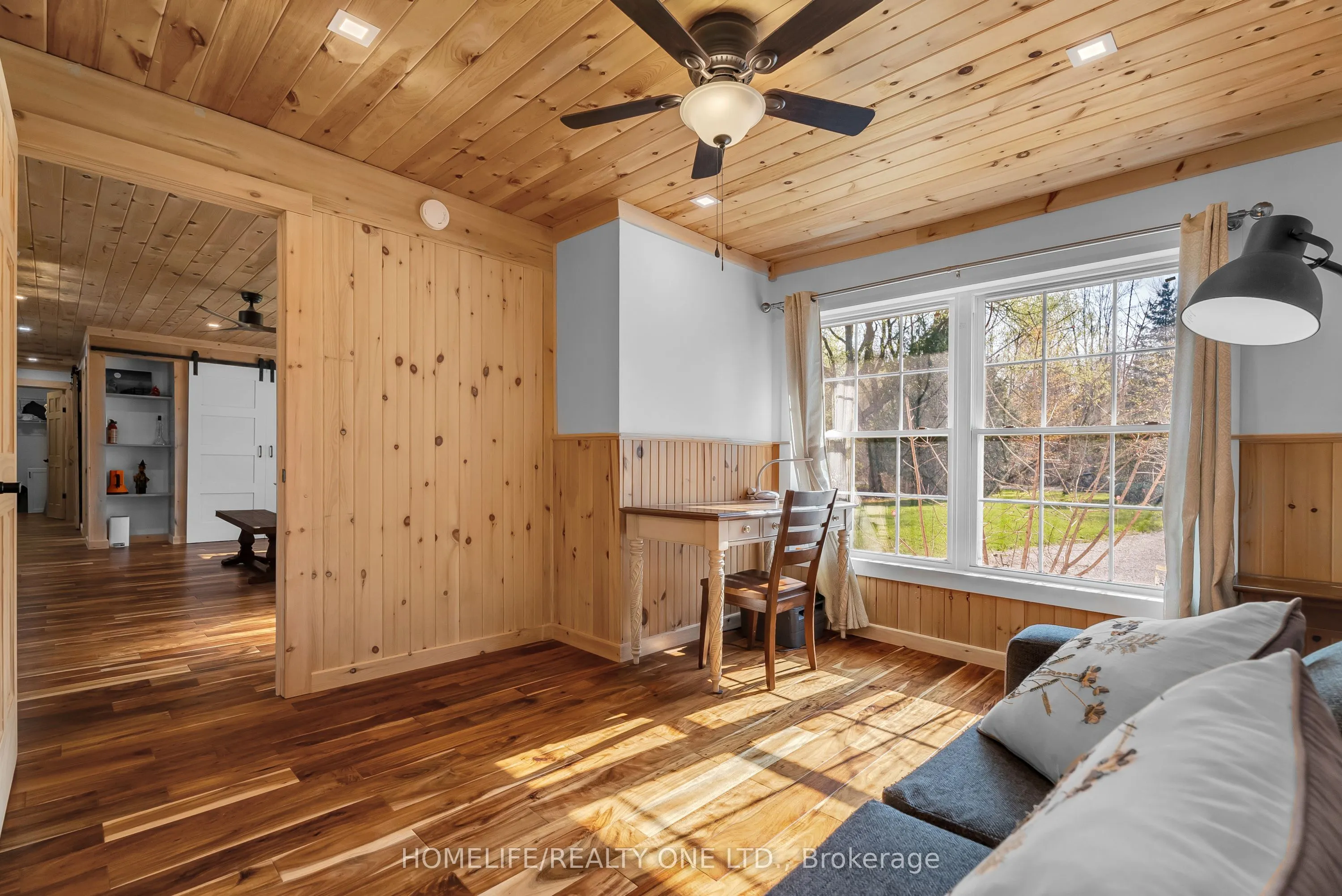 4055 Glen Cedar Drive