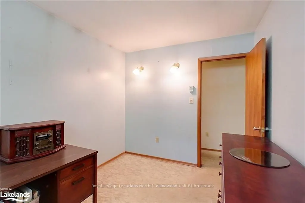 828 OXBOW PARK Drive