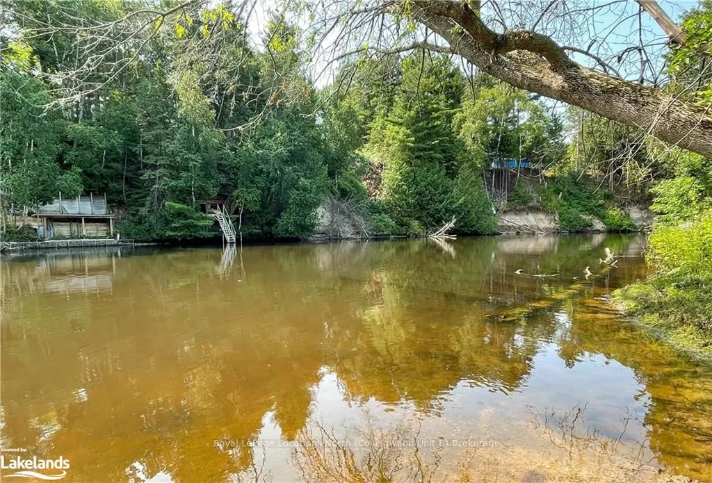 828 OXBOW PARK Drive