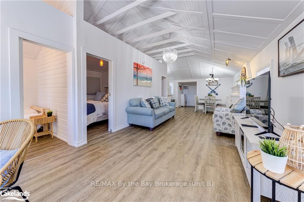 278 COASTLINE Drive