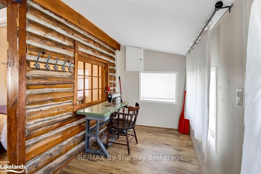 125 RIVER Road E