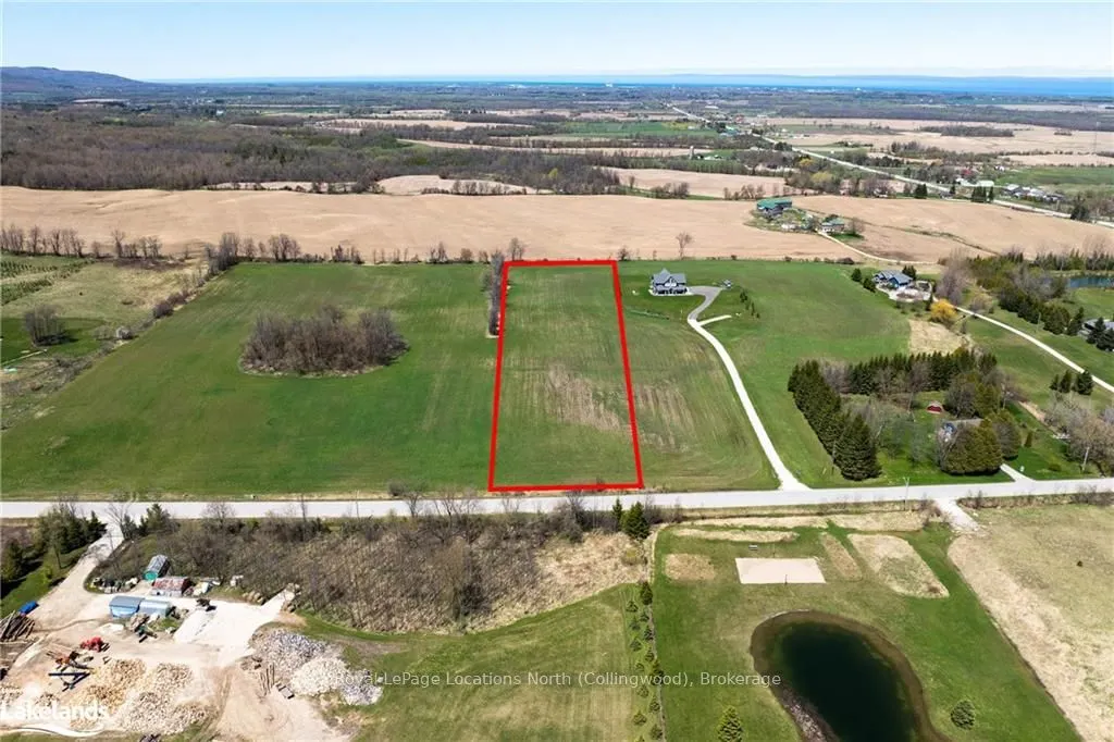 22 SYDENHAM Trail W