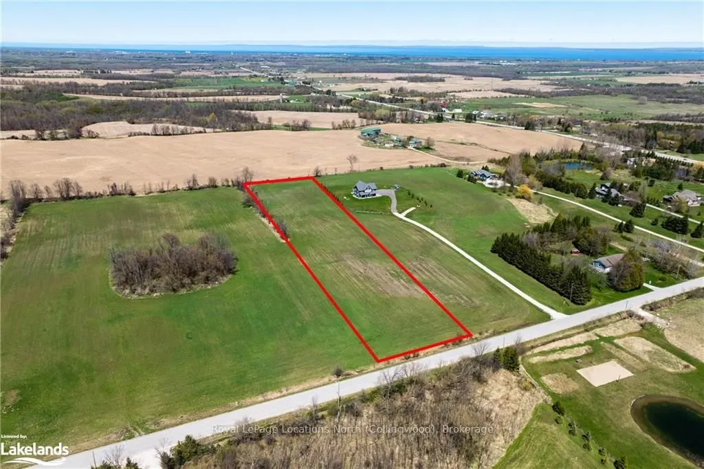 22 SYDENHAM Trail W