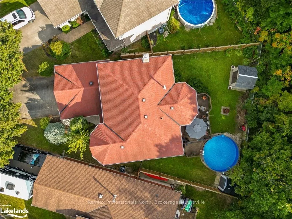 5 MCCUTCHEON Court