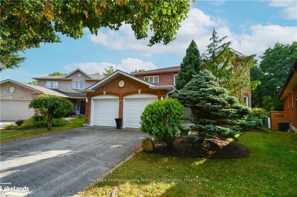 5 MCCUTCHEON Court