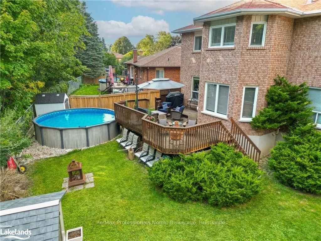 5 MCCUTCHEON Court