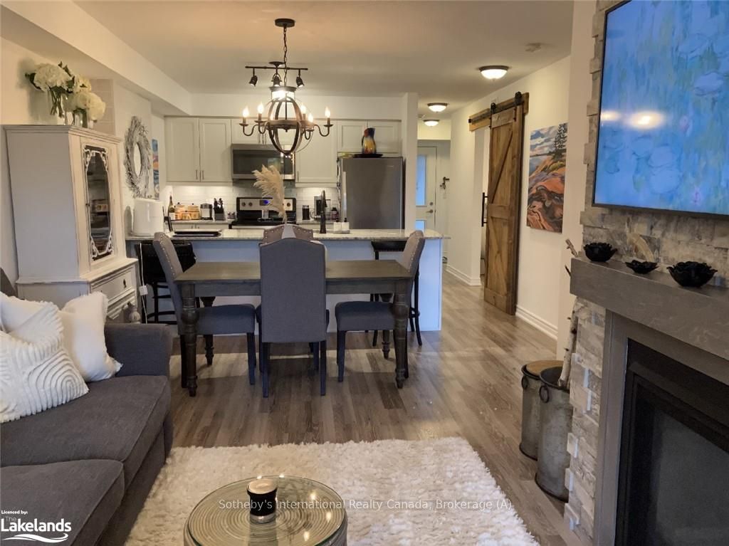 7 ANCHORAGE Crescent #104