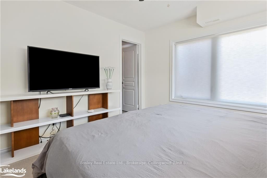 4 ANCHORAGE Crescent #101