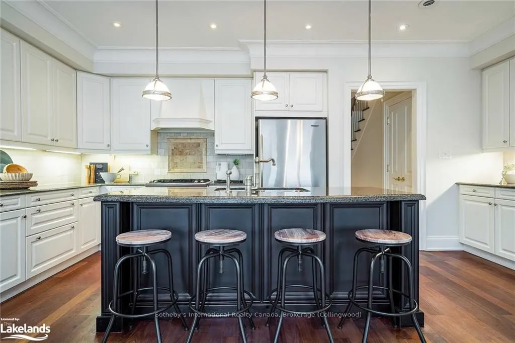 40 TROTT Boulevard, #504