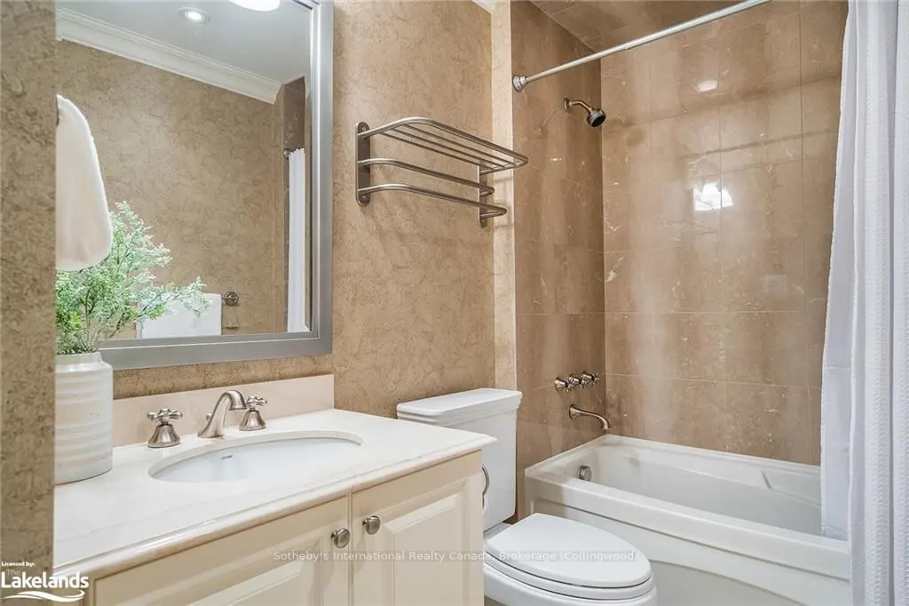 40 TROTT Boulevard, #504